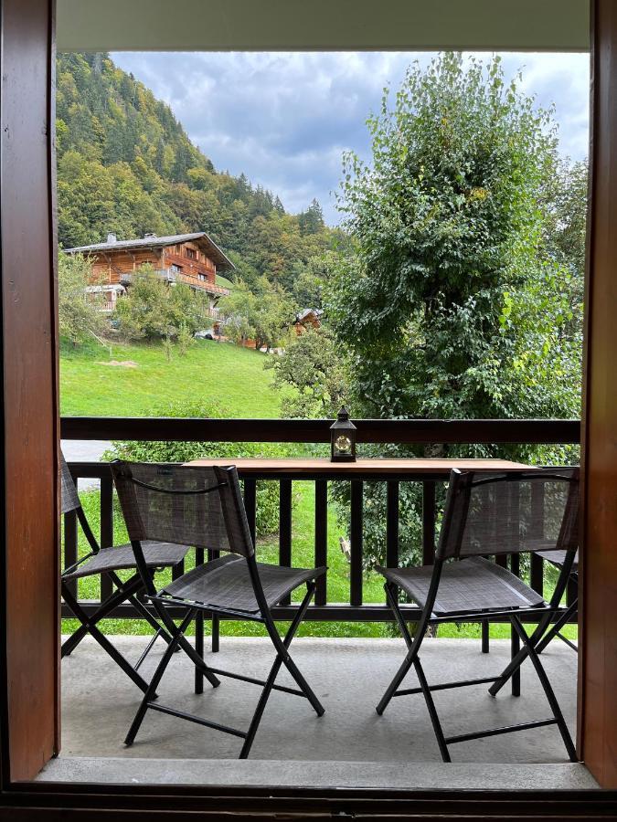 Apartamento La Taniere De Sven - Vue Montagne Saint-Nicolas-la-Chapelle  Exterior foto