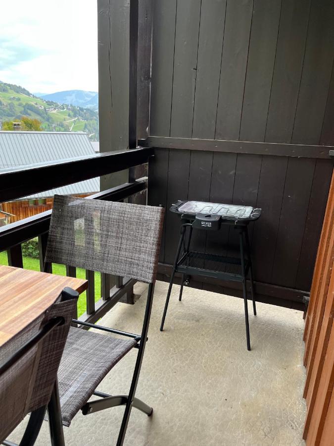 Apartamento La Taniere De Sven - Vue Montagne Saint-Nicolas-la-Chapelle  Exterior foto